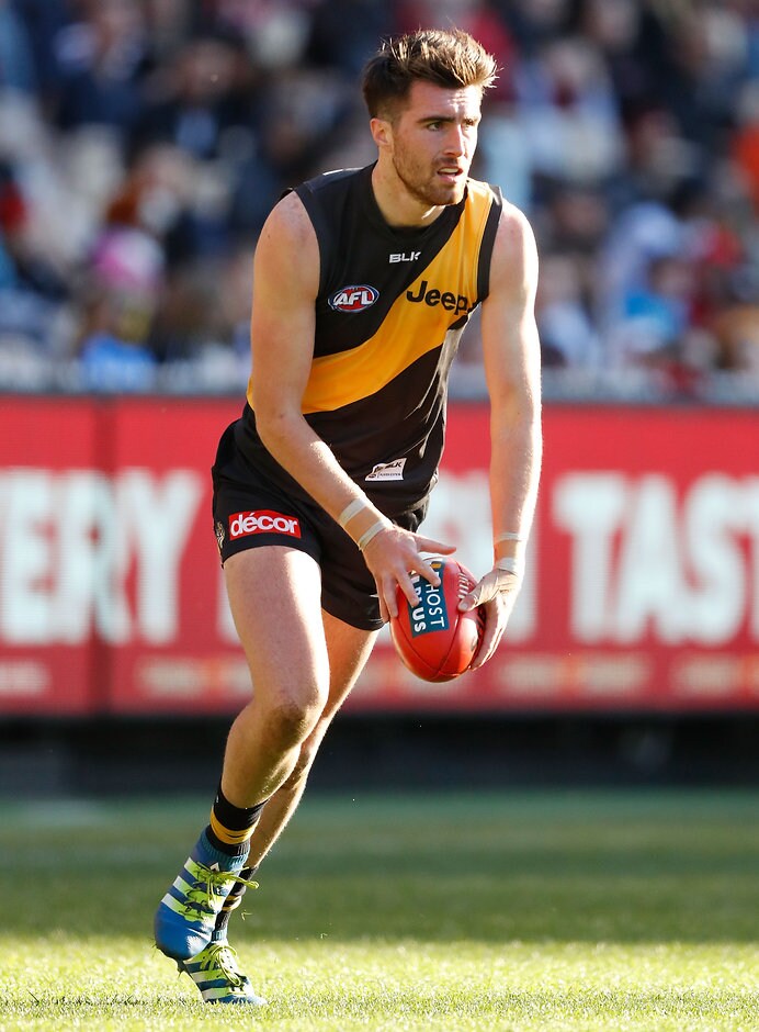 AFL 2016 Rd 17 - Richmond v Essendon MELBOURNE, AUSTRALIA - JULY 16: Liam McBean of the Tigers in action during the 2016 AFL Round 17 match between the Richmond Tigers and the Essendon Bombers at the Melbourne Cricket Ground on July 16, 2016 in Melbourne, Australia. (Photo by Adam Trafford/AFL Media)